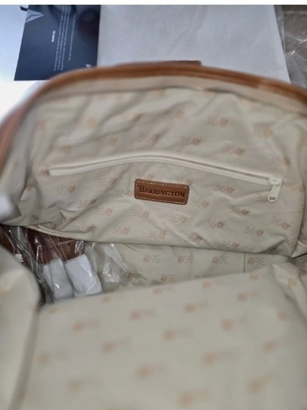 New $795 Barrington 360 Superb Leather Delta Cabin Duffle Travel Carry On Bag - Picture 5 of 7